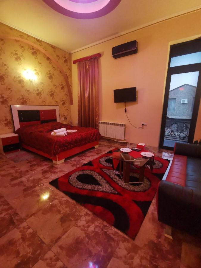 Narek+ Hotel Arrinj Bagian luar foto