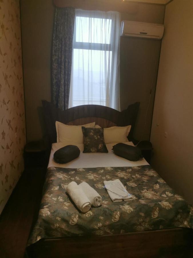 Narek+ Hotel Arrinj Bagian luar foto